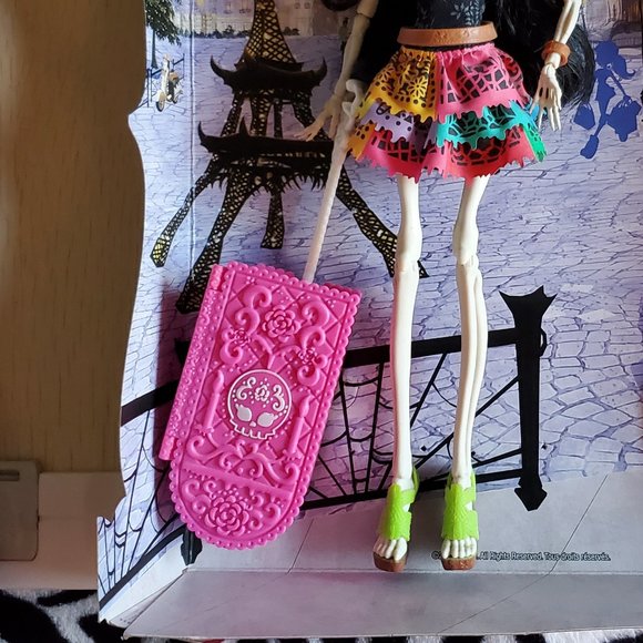 Mattel Monster High Scaris Skelita Calaveras Doll - Original Release 1st Run EUC - Picture 5 of 5